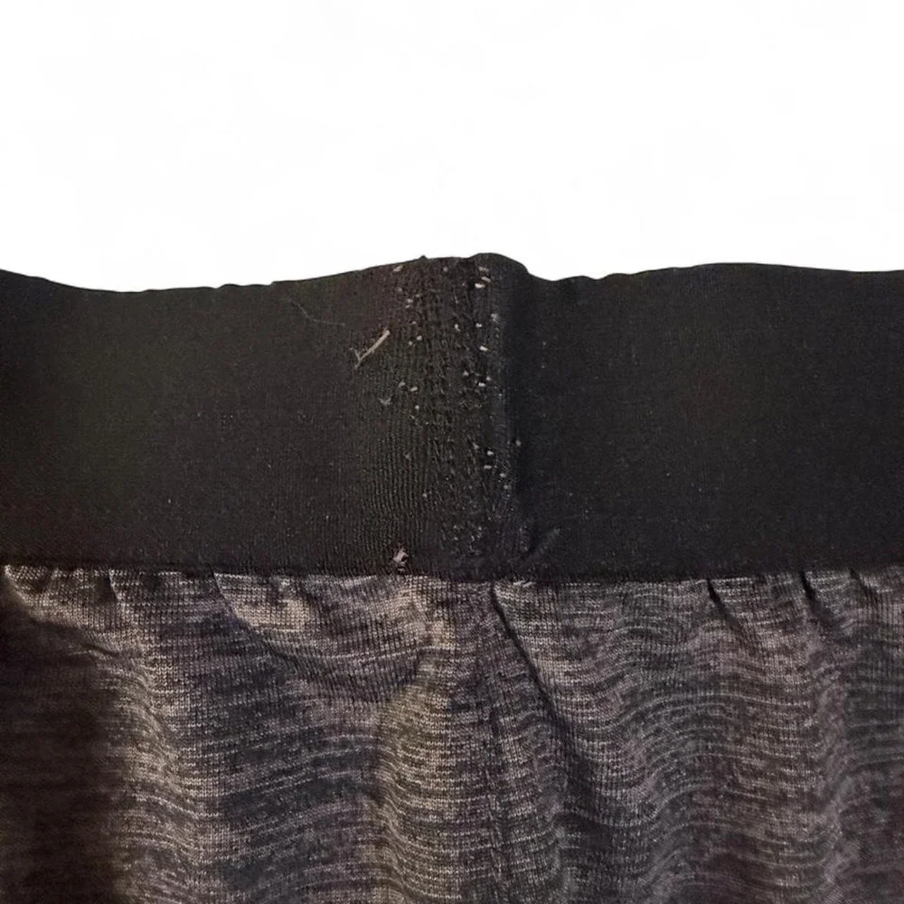 Danskin Now Womens Gray Space Dye Athletic Shorts XL 16-18 Inner Liner Pockets